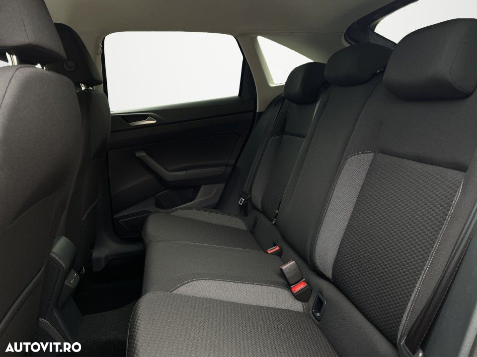 Volkswagen Taigo 1.0 TSI DSG Life - 12