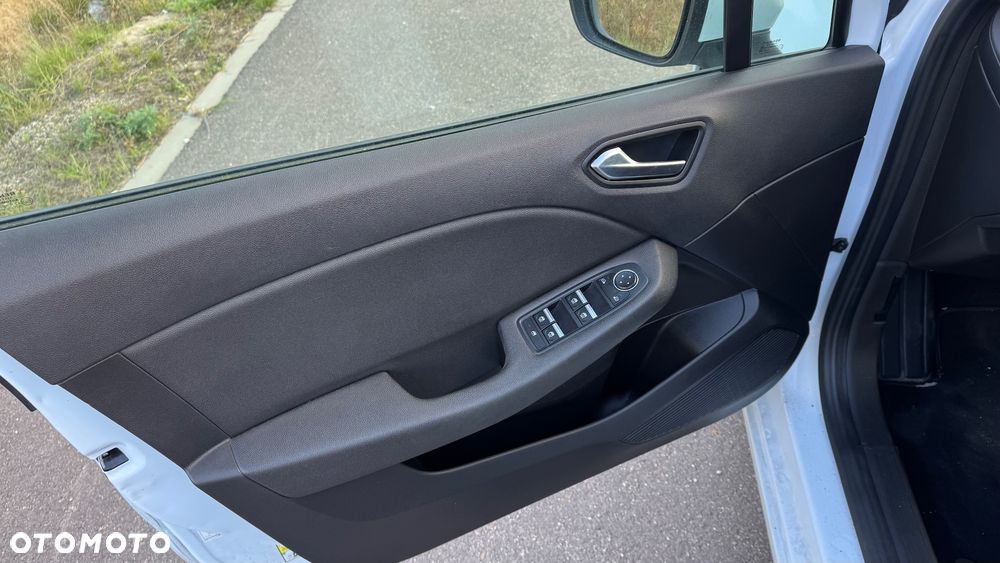 Renault Clio 1.6 E-TECH Intens - 12