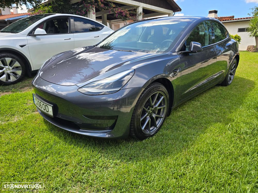 Tesla Model 3 Standard Range Plus RWD - 1