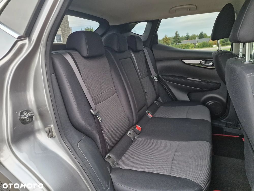 Nissan Qashqai 1.2 DIG-T N-Connecta - 22