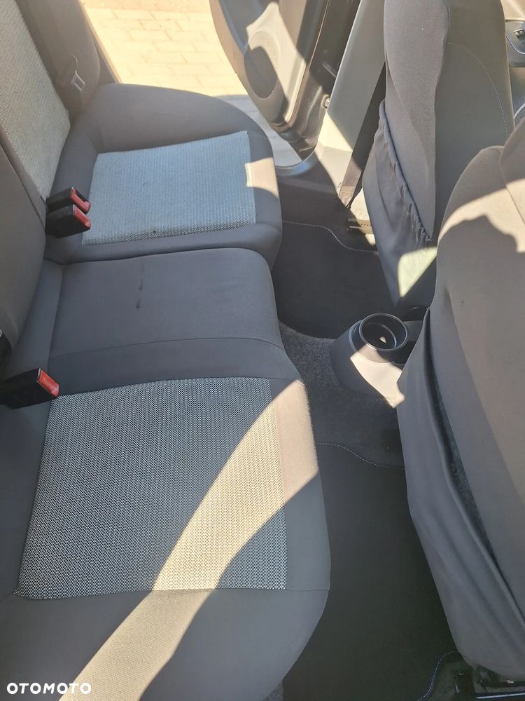 Seat Ibiza 1.4 16V Comfort Edition - 25