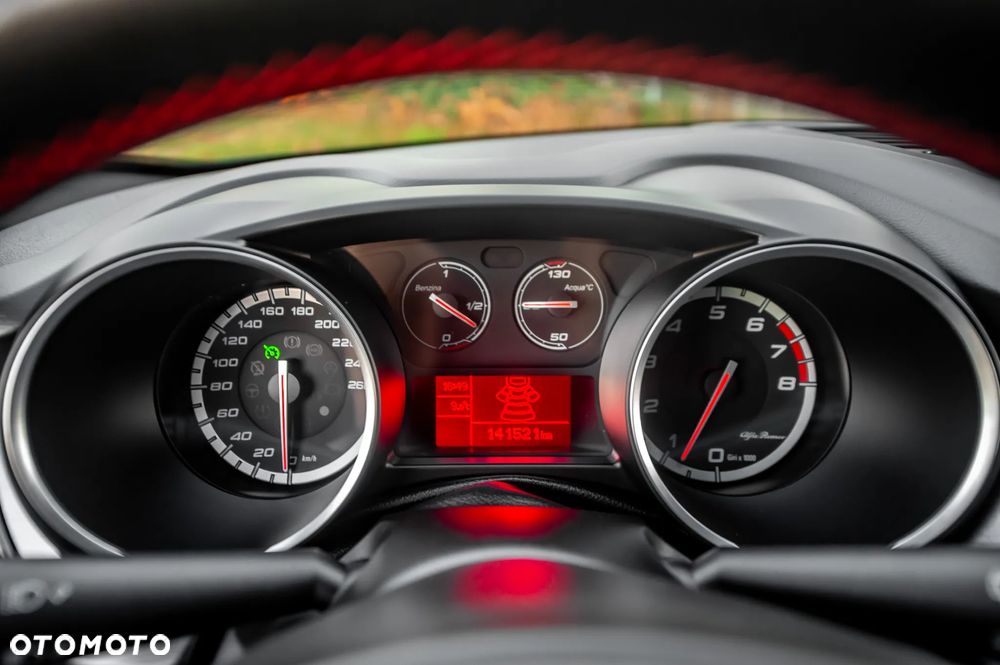 Alfa Romeo Giulietta 1750 TBi Quadrifoglio Verde - 27