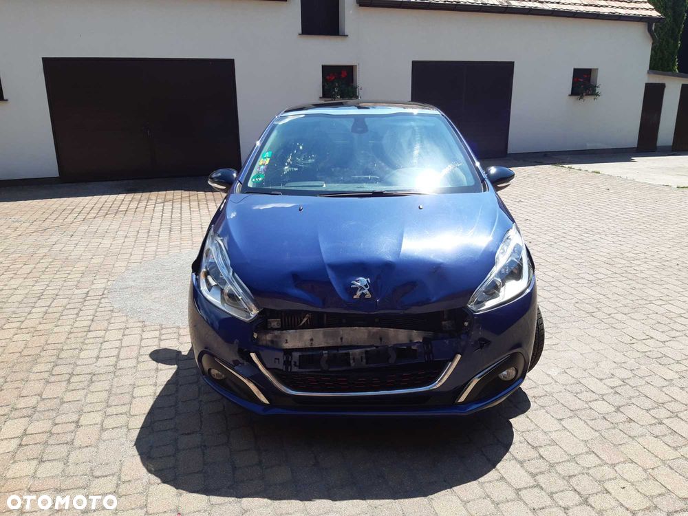 Peugeot 208 - 2