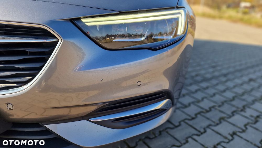 Opel Insignia 2.0 CDTI Innovation S&S - 12