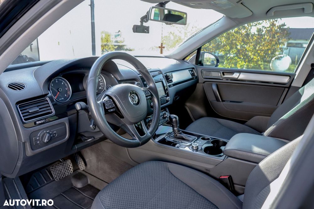Volkswagen Touareg - 7