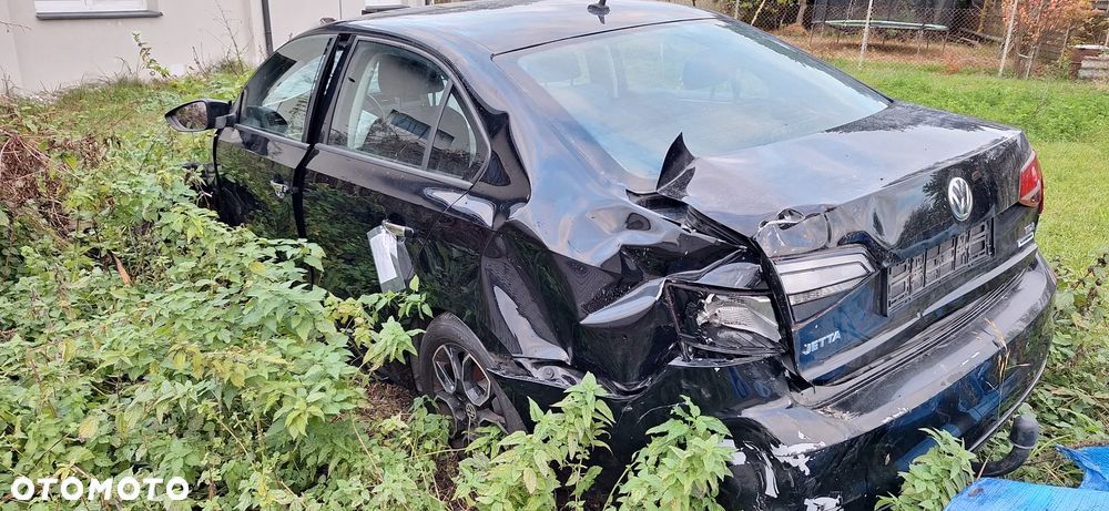 Volkswagen Jetta 2.0 TDI DPF BMT Trendline - 7