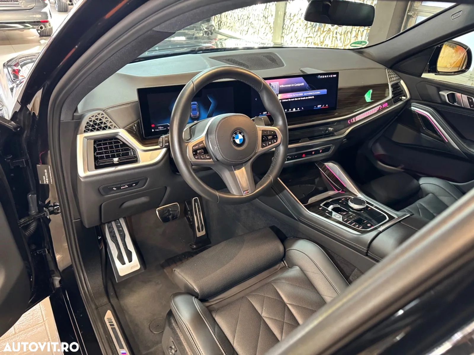 BMW X6 xDrive40i AT MHEV - 12