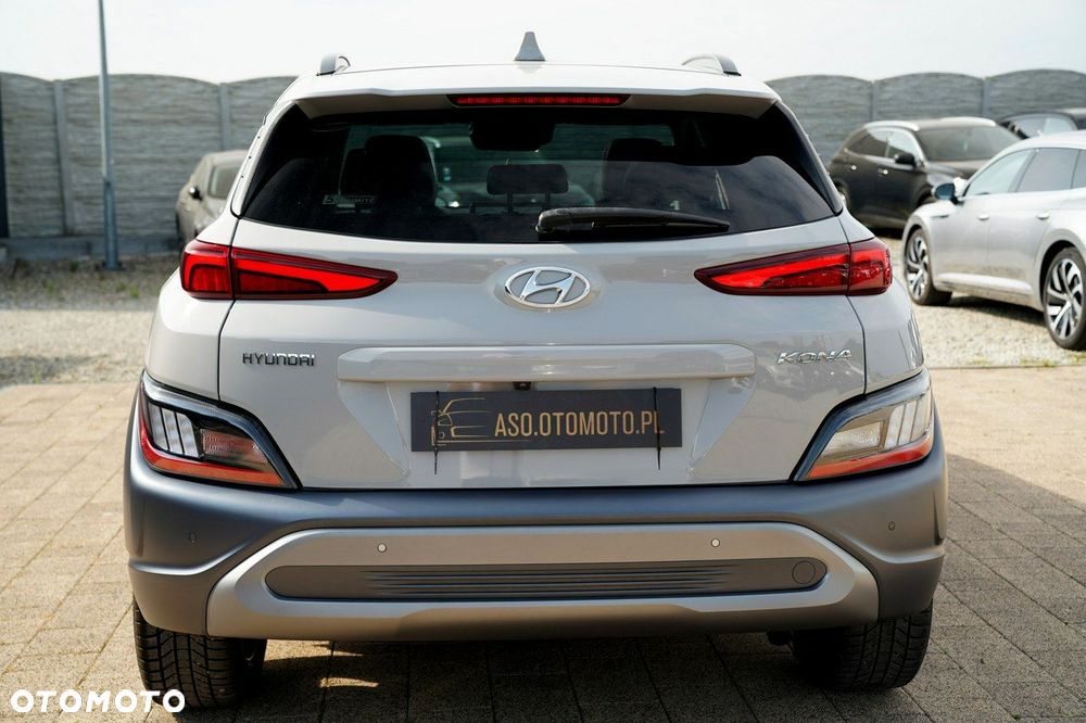 Hyundai Kona - 11
