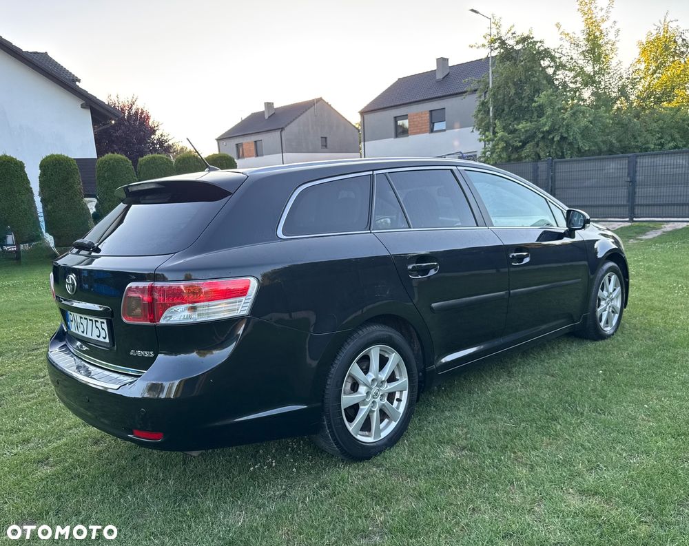 Toyota Avensis 2.2 D-4D Sol Plus - 5