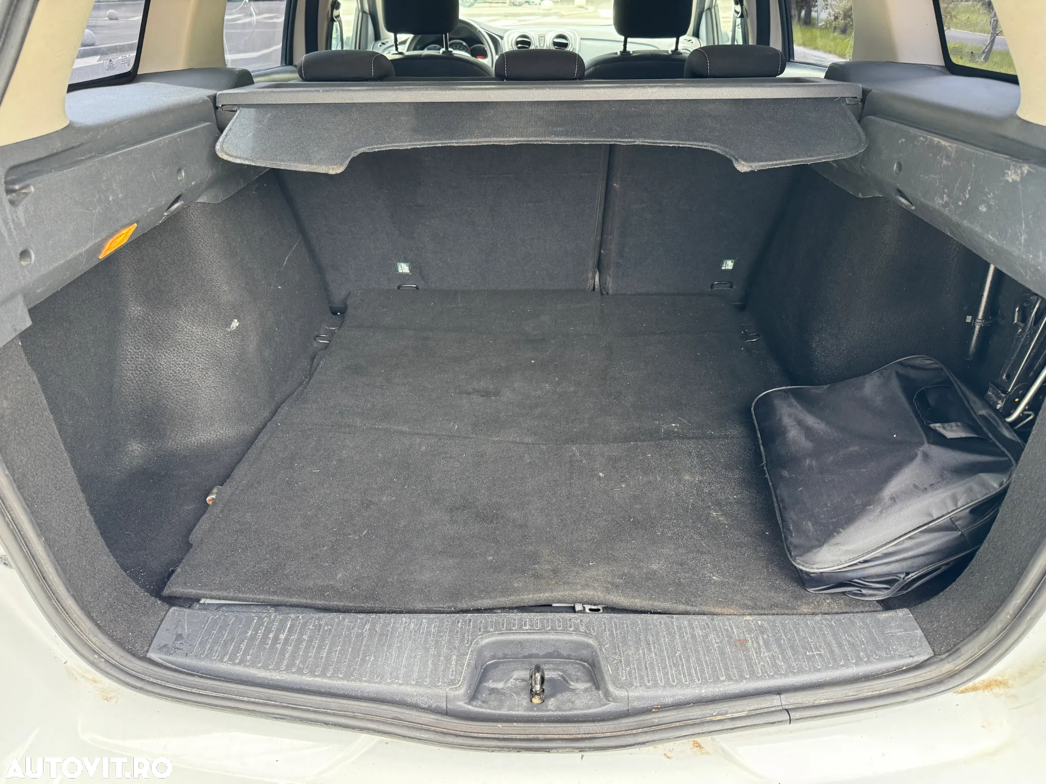 Dacia Logan MCV 0.9 TCe Laureate - 21