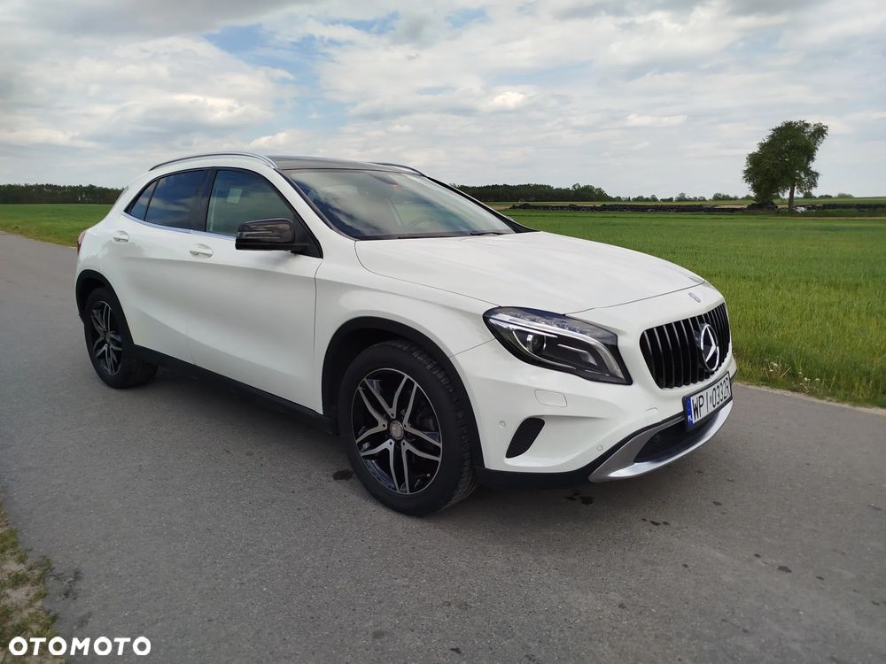 Mercedes-Benz GLA - 5