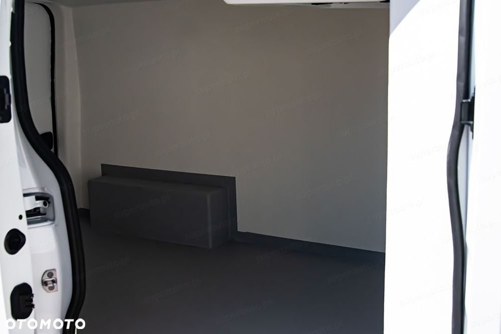 Renault Trafic L2H1 Chłodnia 2.0 130KM - 9