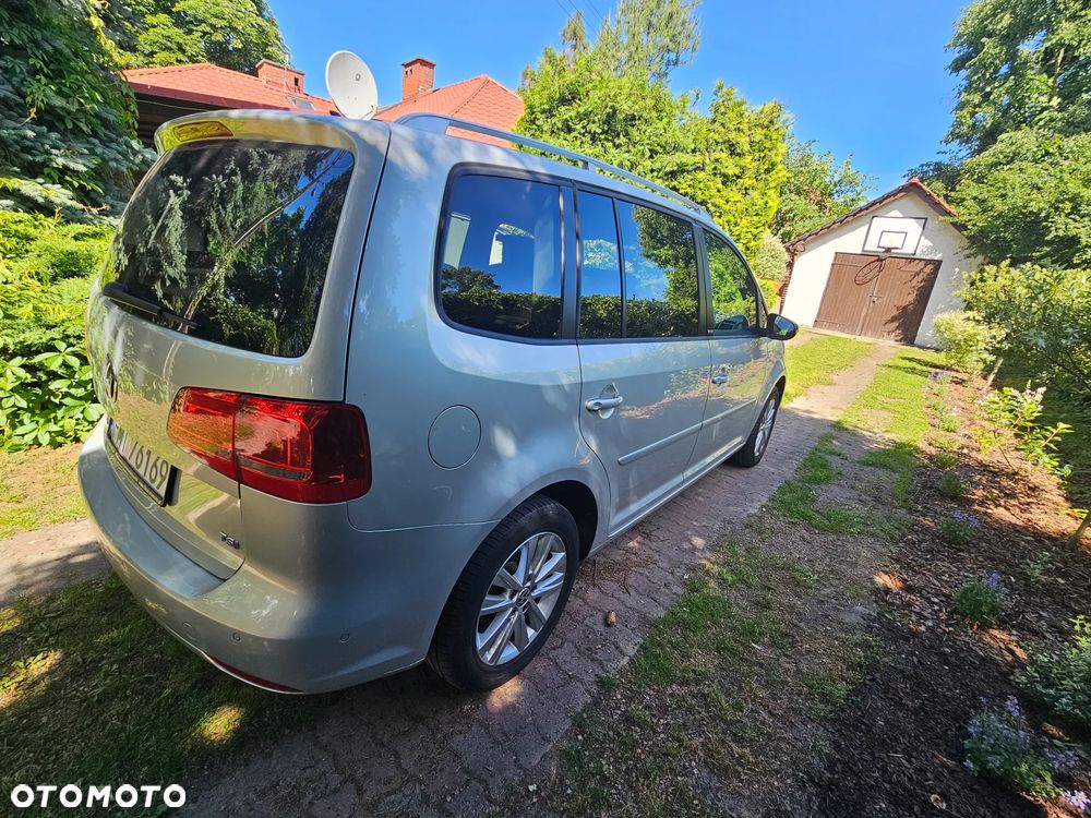 Volkswagen Touran 1.4 TSI STYLE - 5