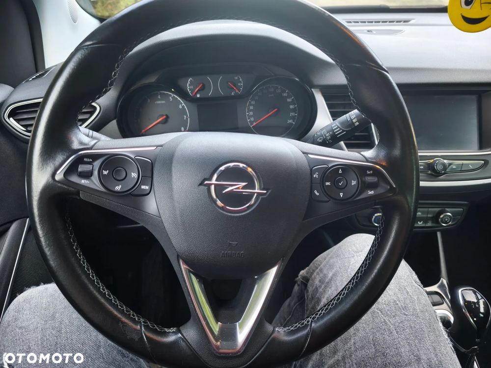 Opel Crossland X - 9