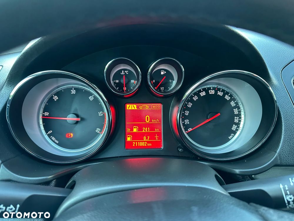 Opel Insignia 2.0 CDTI Design Edition - 25