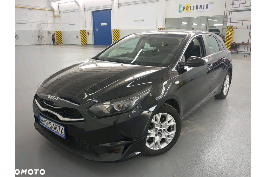 Kia Ceed - 1