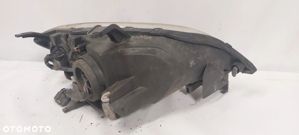 .  PRZOD PRZEDNIA LAMPA LEWA MAZDA 2 DY - 5