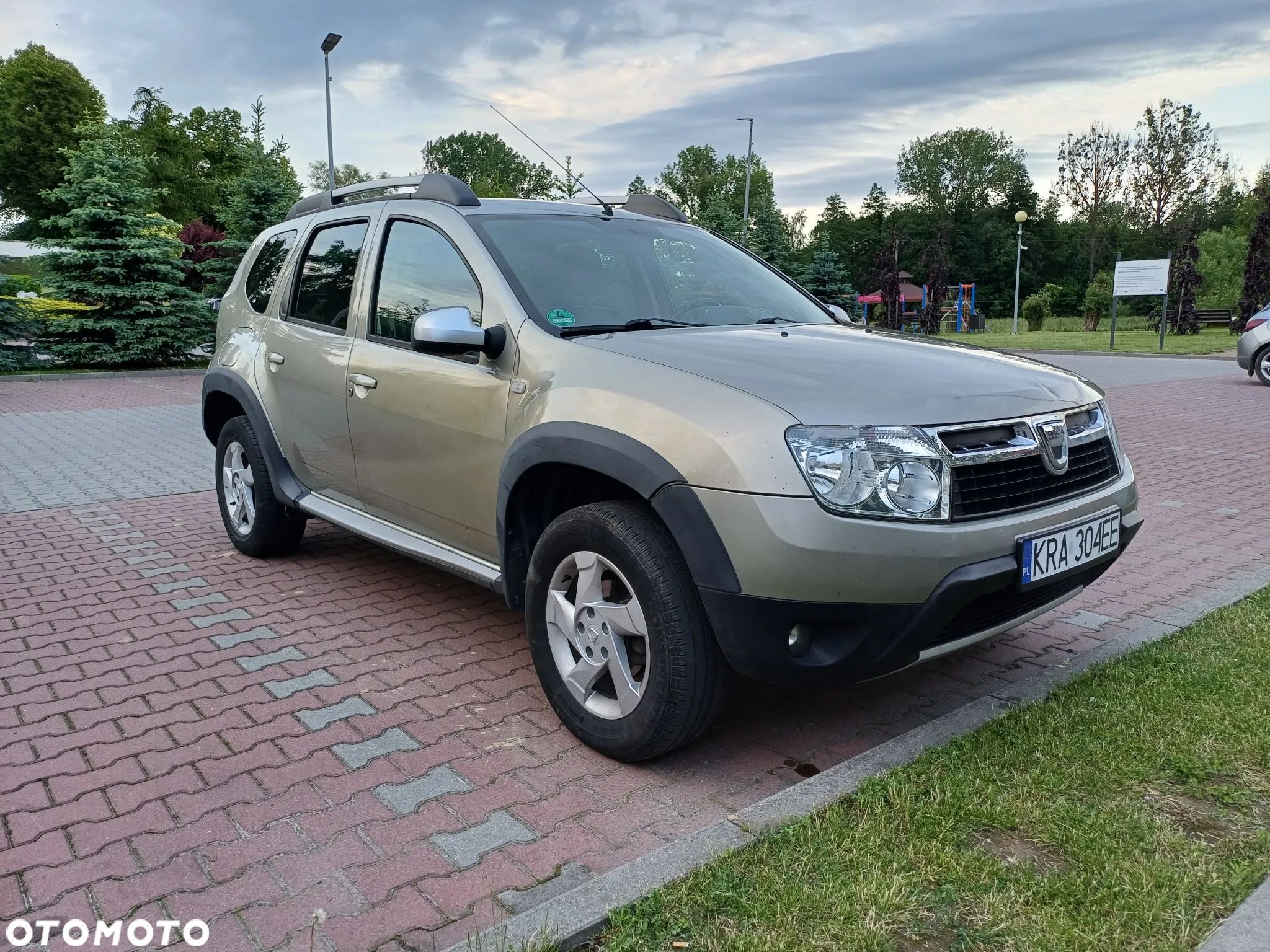 Dacia Duster 1.6 16V 4x2 - 1