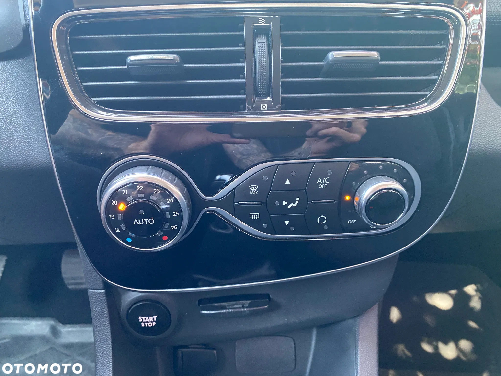 Renault Clio 0.9 TCe Limited - 18