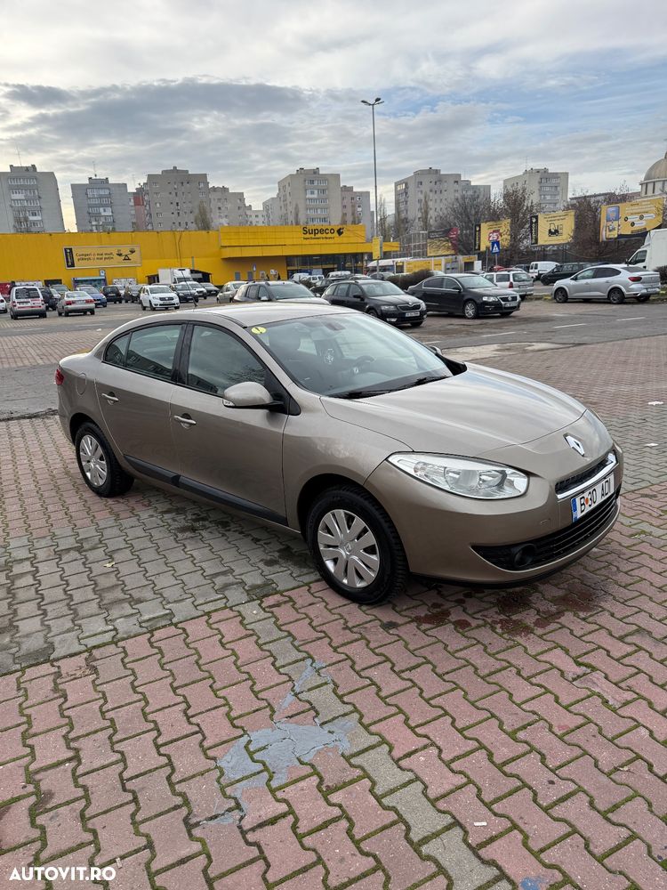 Renault Fluence 1.5dCi Expression - 8