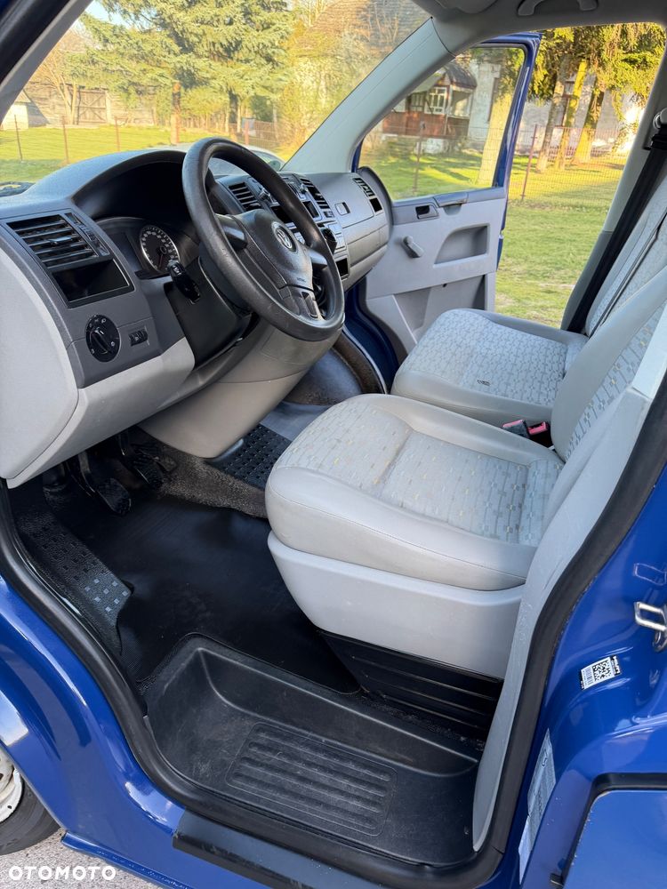 Volkswagen Transporter - 27