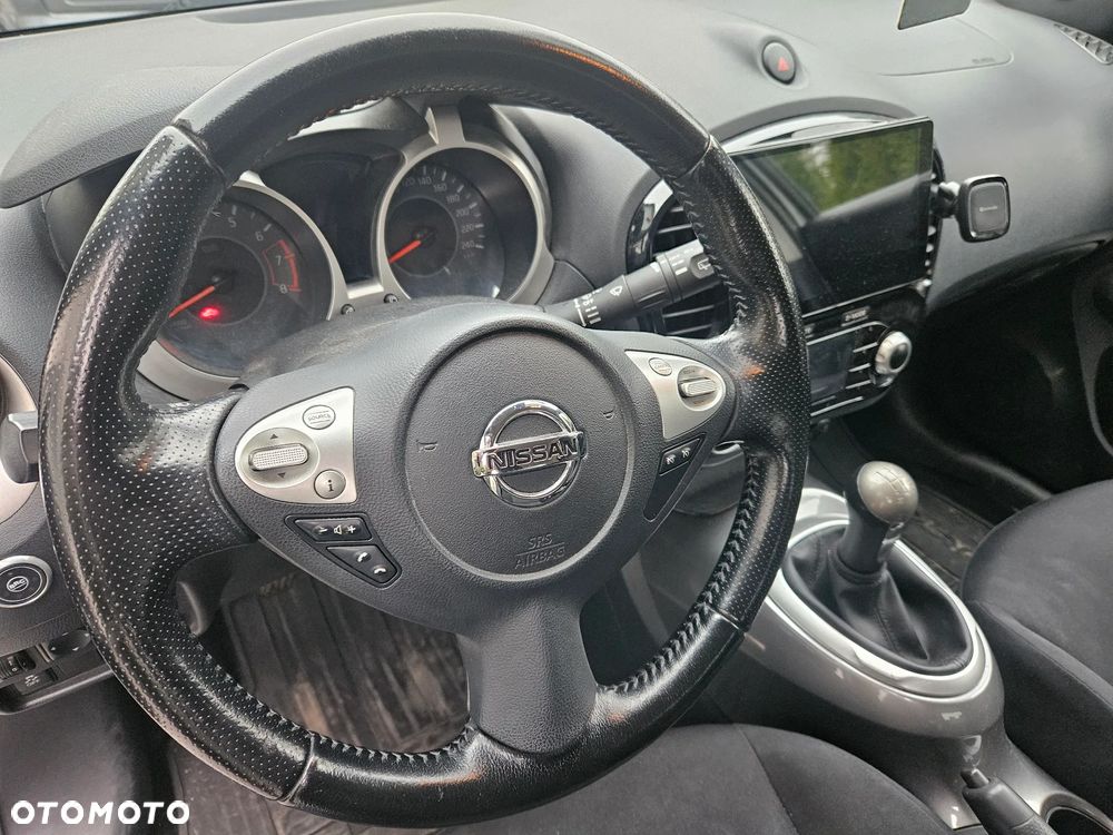 Nissan Juke 1.6 Visia - 11