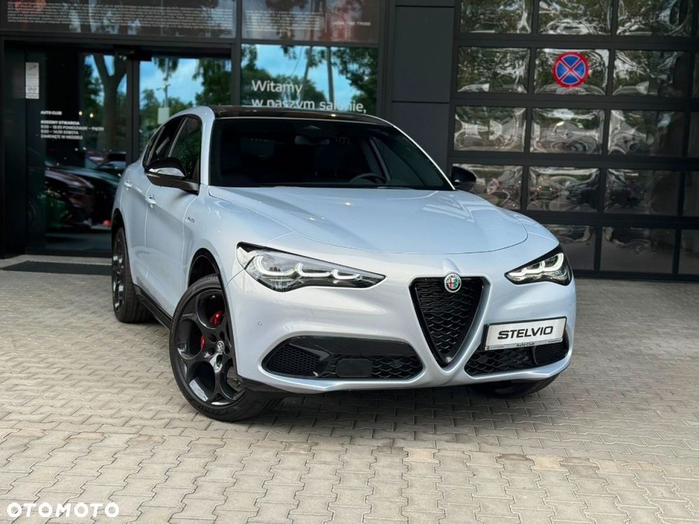 Alfa Romeo Stelvio - 5