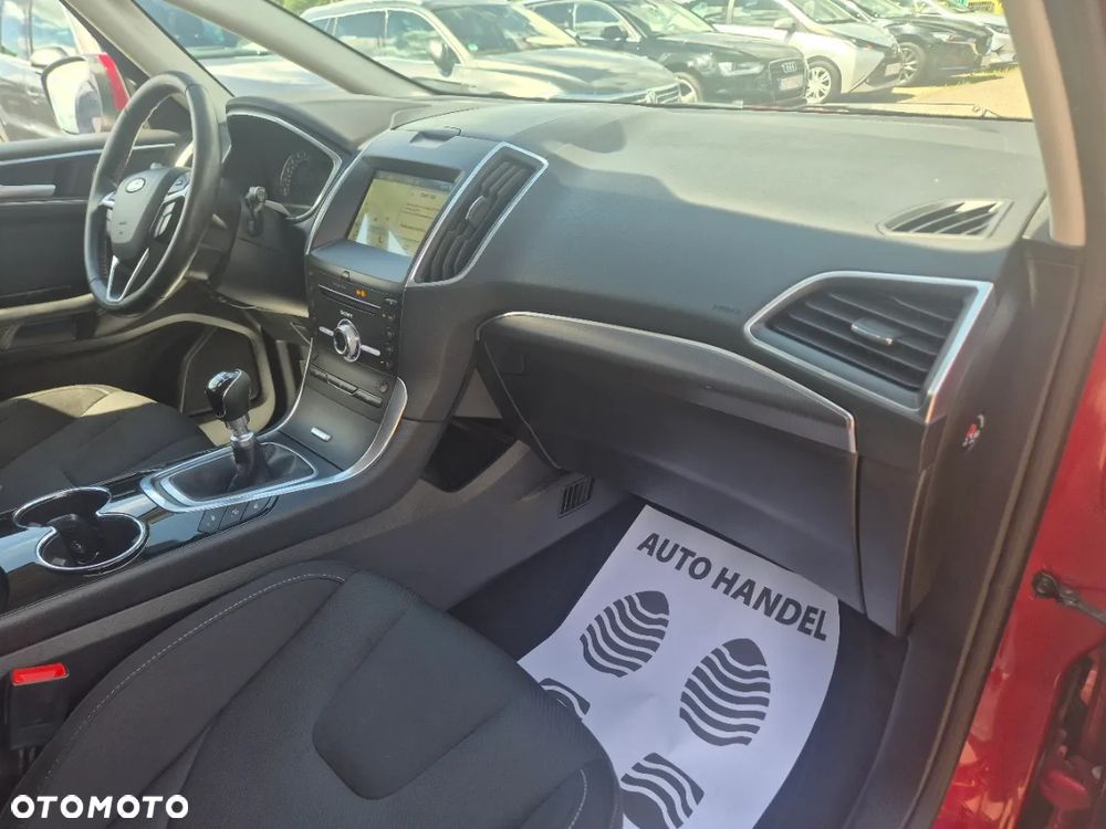 Ford S-Max 2.0 TDCi Trend - 15