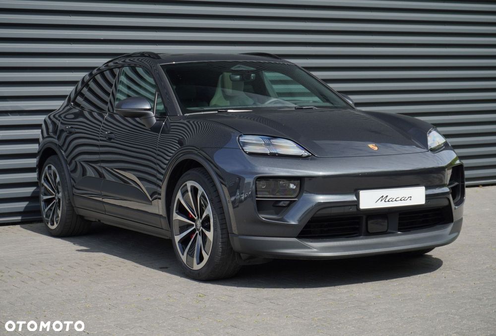 Porsche Macan - 3