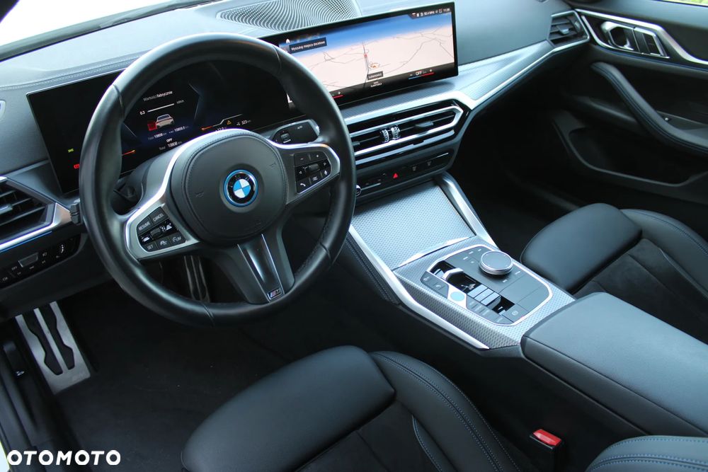 BMW i4 80.7kWh eDrive 35 M Sport - 12