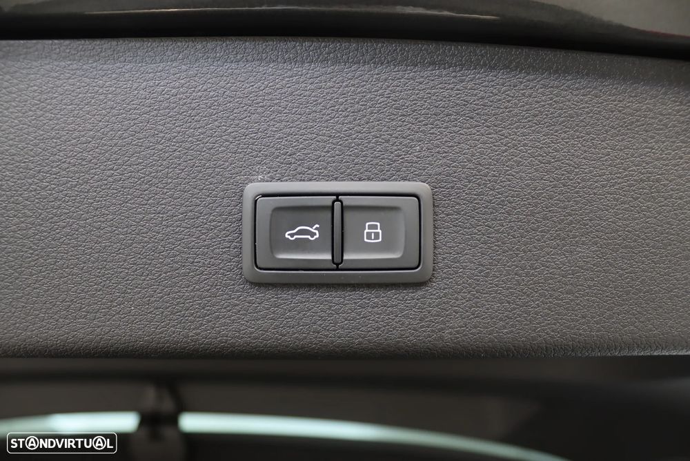 Audi e-tron 55 quattro S line - 21