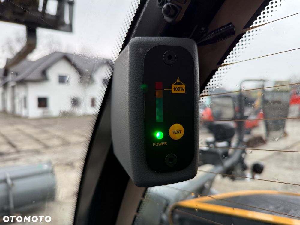 Liebherr Ładowarka Teleskopowa T36-7s - 33