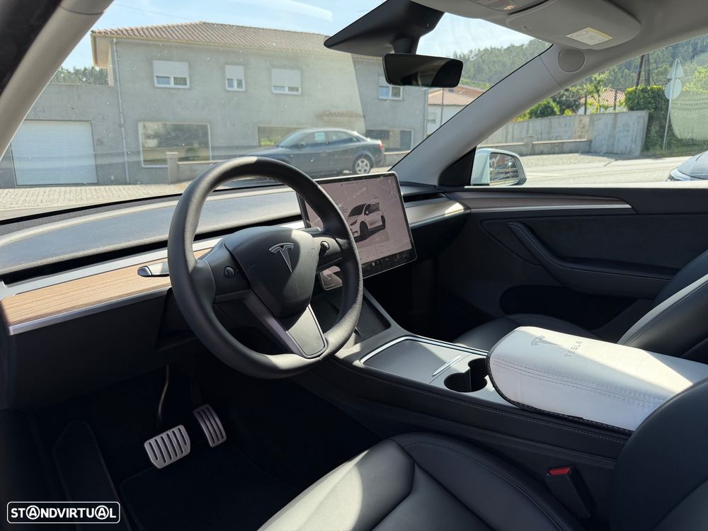 Tesla Model Y Performance Tração Integral - 5