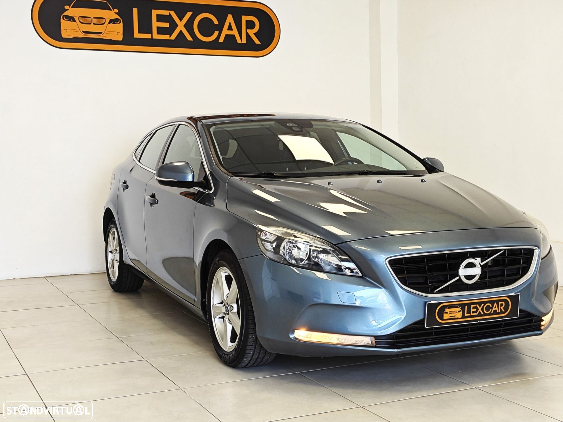 Volvo V40 1.6 D2 Momentum - 14