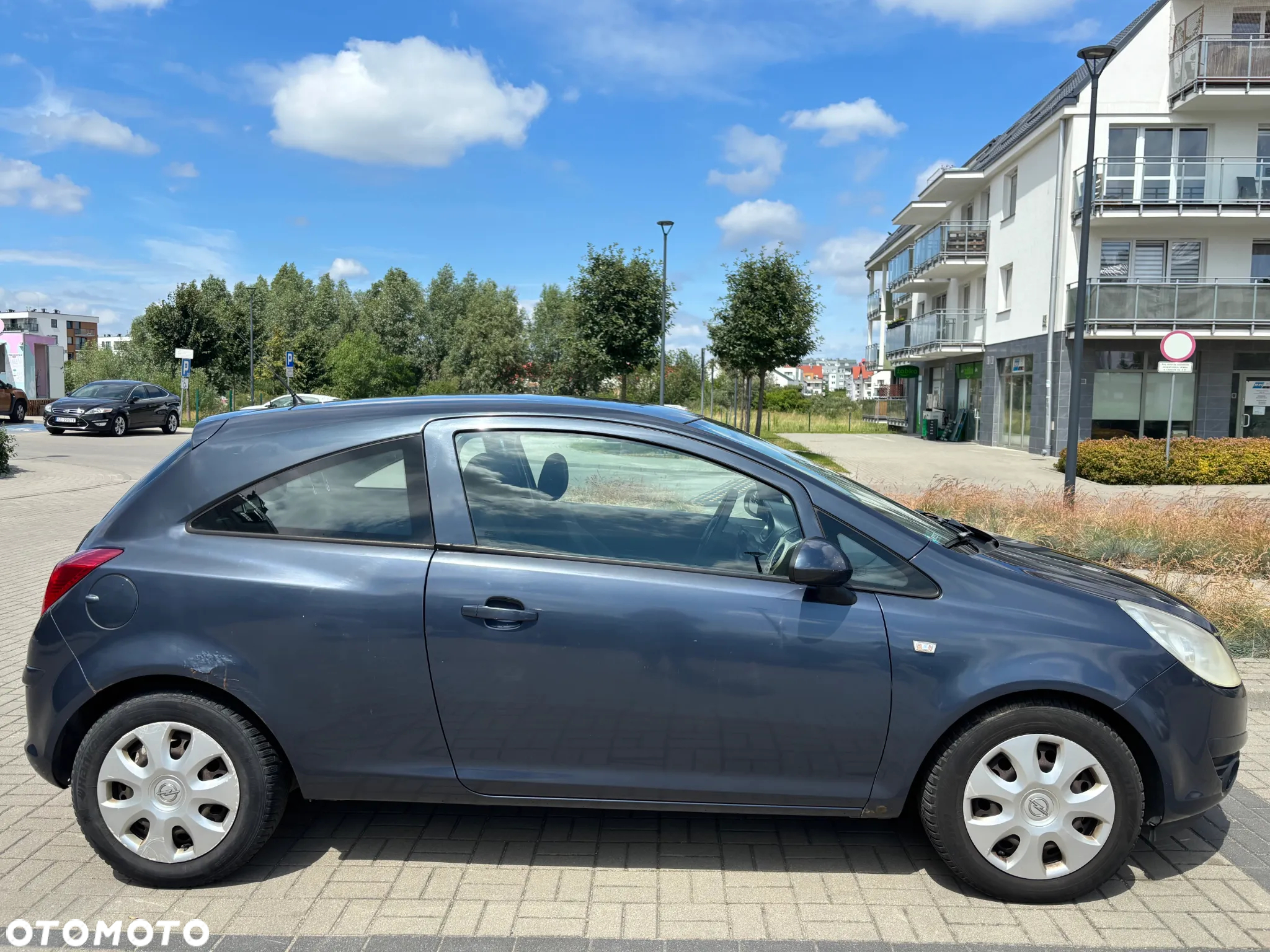 Opel Corsa 1.2 16V Enjoy - 6