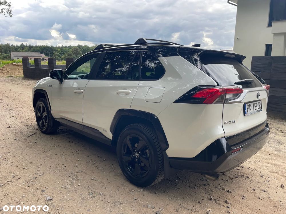 Toyota RAV4 2.5 Hybrid Black Edition by JBL 4x4 - 3
