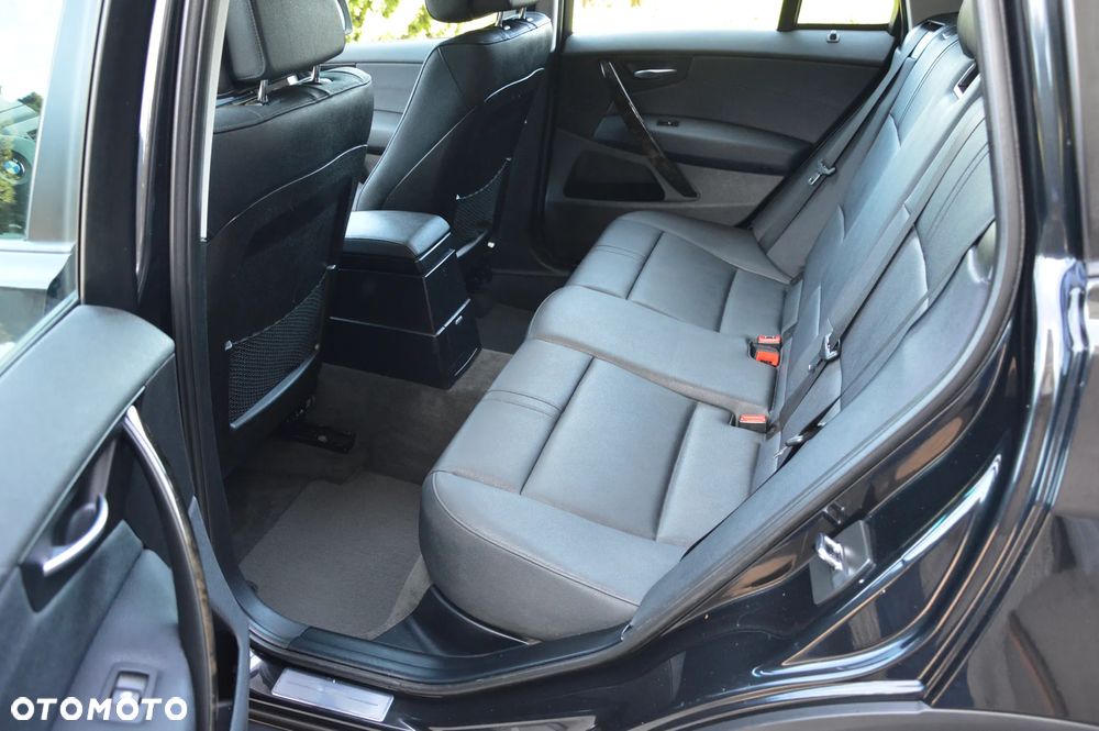 BMW X3 - 32