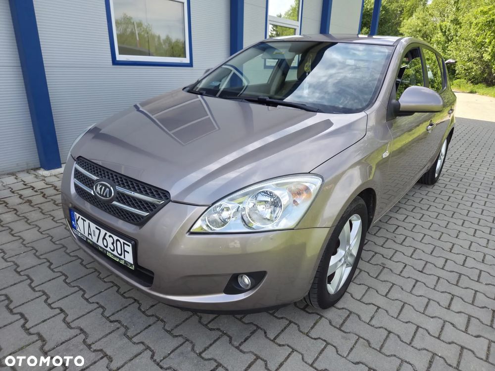 Kia Ceed 1.6 CVVT LX - 6