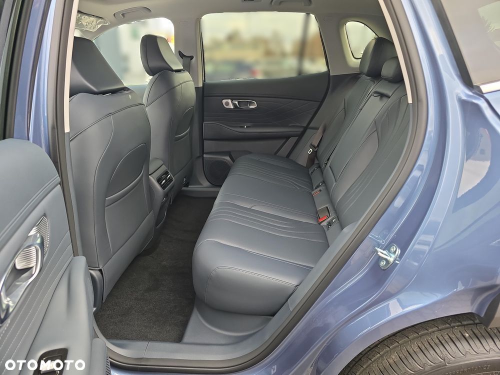 Geely Starray EM-i 1.5 PHEV Pro - 11