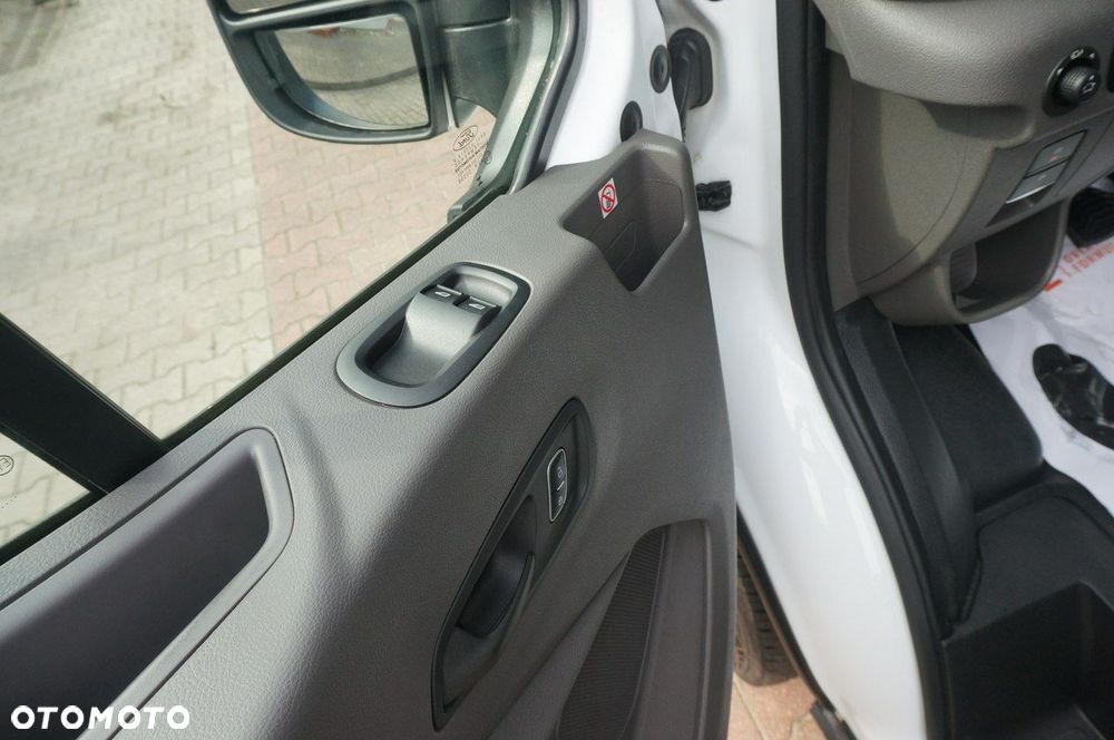 Ford Transit - 11