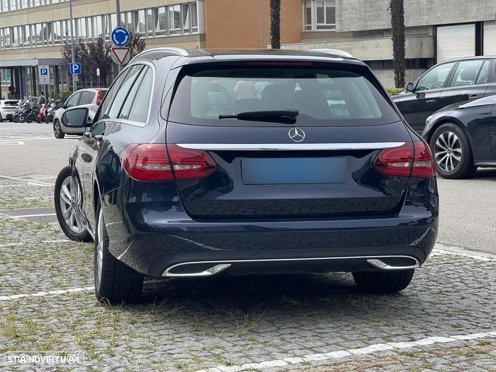 Mercedes-Benz C 200 - 5