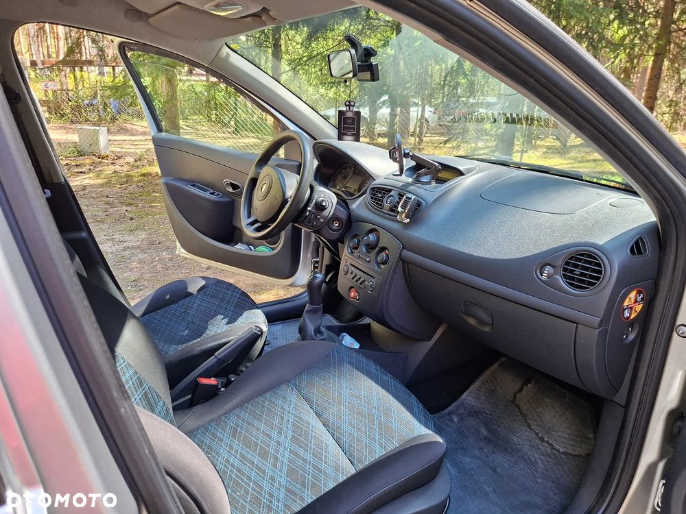 Renault Clio 1.2 TCE Alize - 17