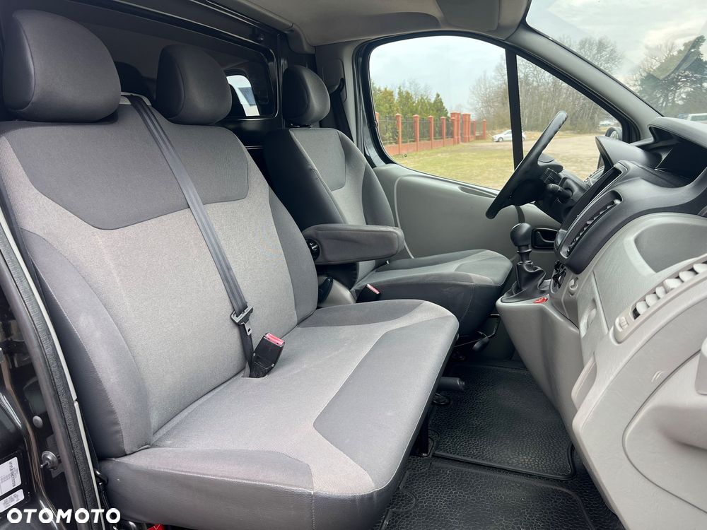 Renault Trafic - 13