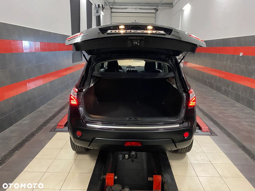 Nissan Qashqai 2.0 CVT tekna - 13