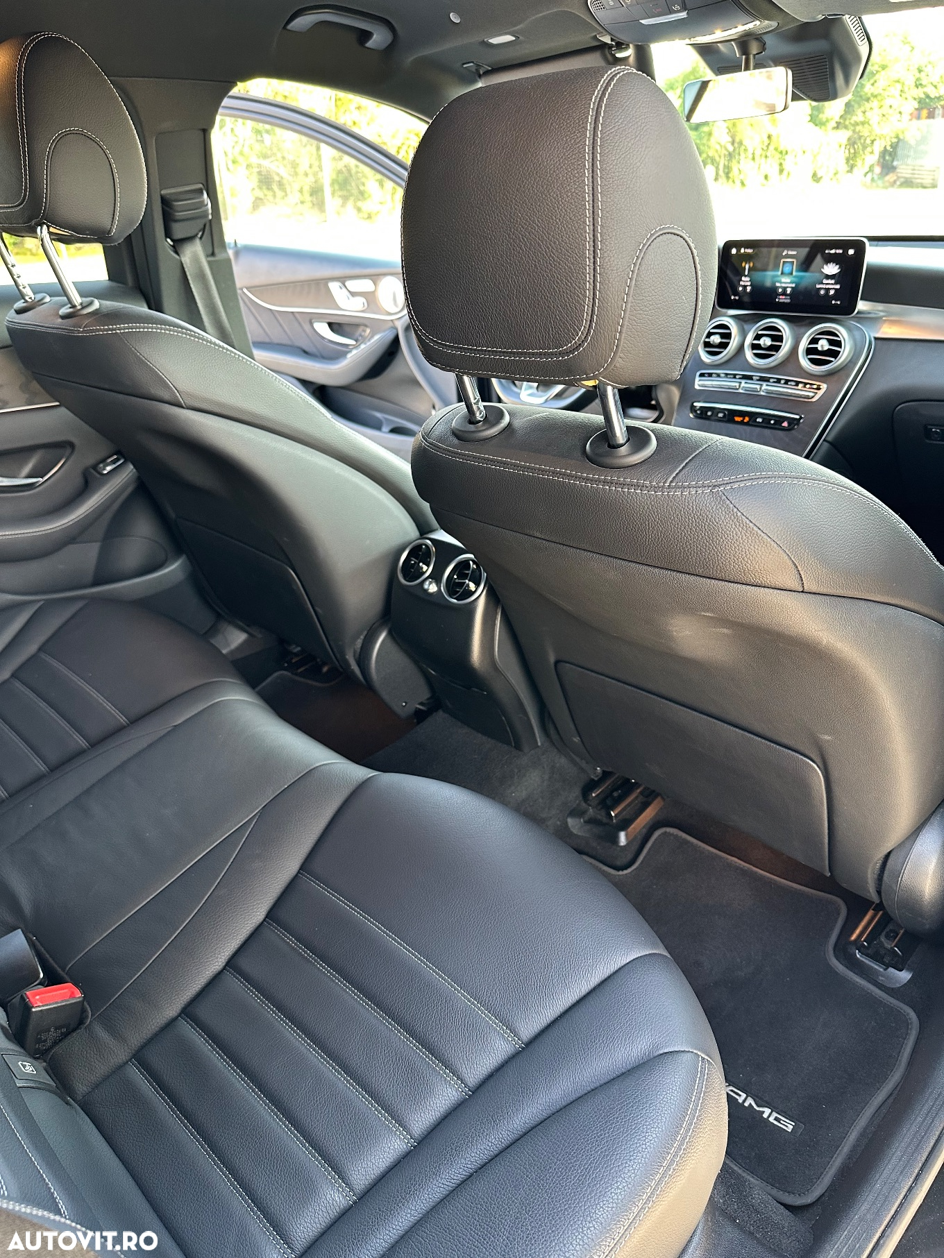 Mercedes-Benz GLC Coupe 300 e 4Matic 9G-TRONIC AMG Line Plus - 8