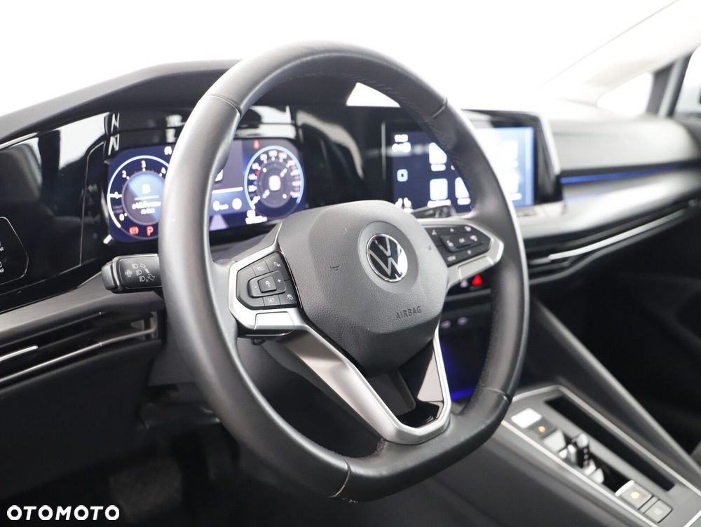 Volkswagen Golf - 12