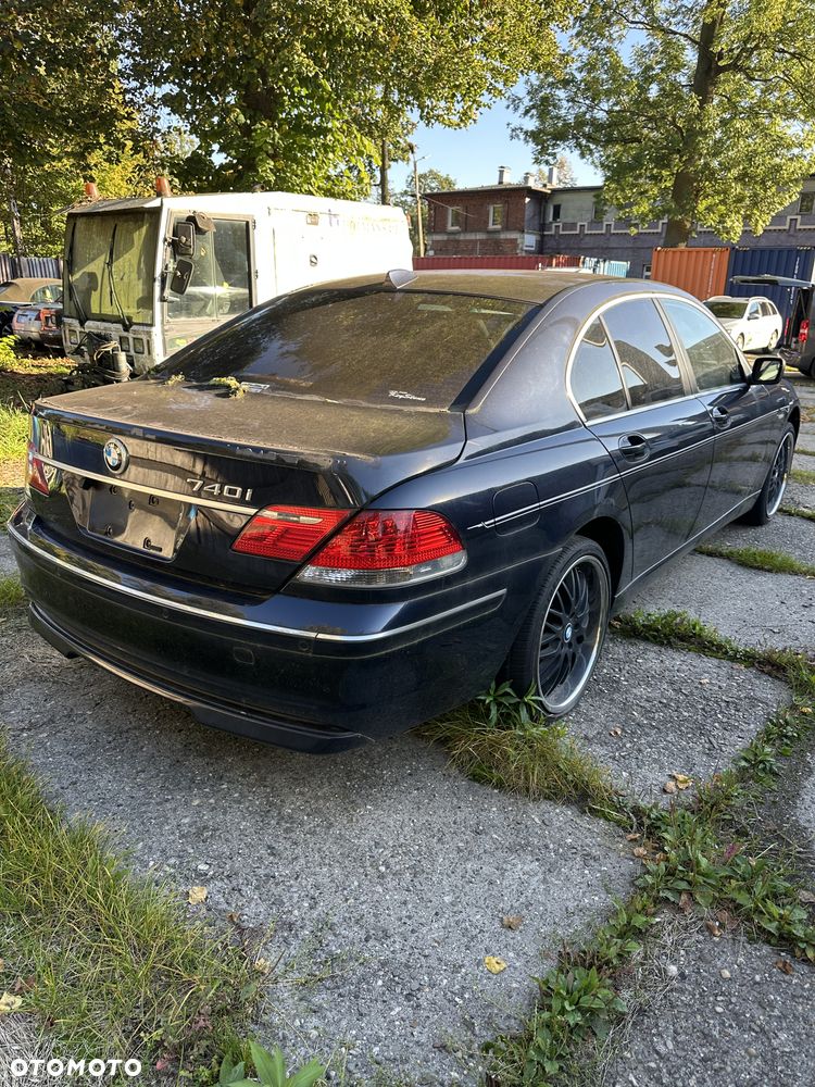 BMW Seria 7 - 3