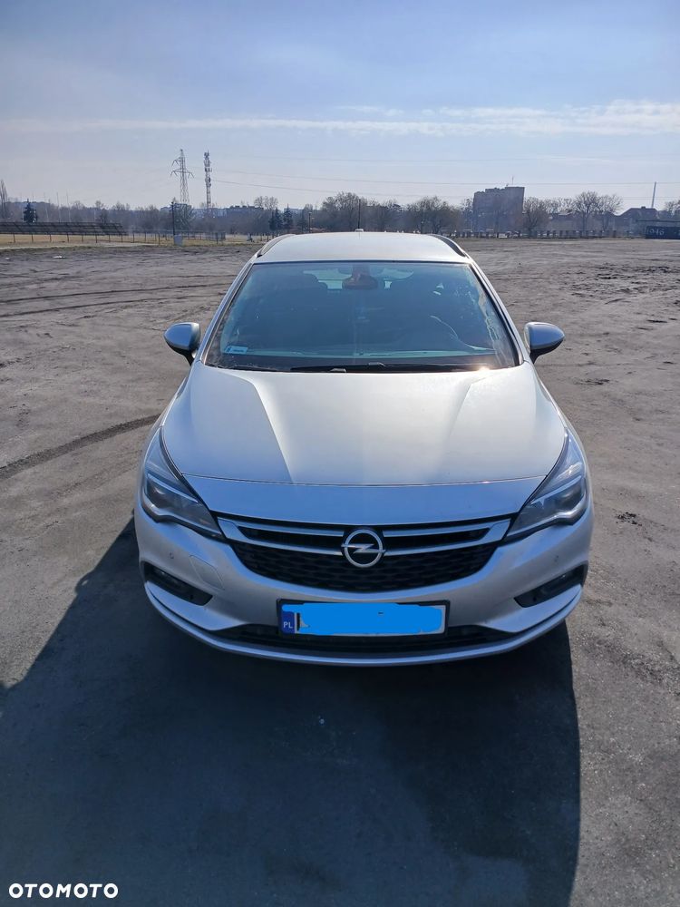Opel Astra 1.6 CDTI Enjoy - 2