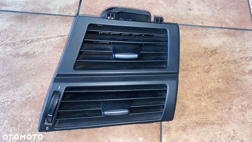 KRATKA NAWIEWU PRAWY PRZÓD PRAWA BMW E70 X5 E71 X6 7161804 - 1