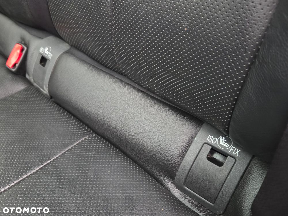 Nissan Qashqai 1.6 dCi DPF 4x4 Start/Stop 360 - 29